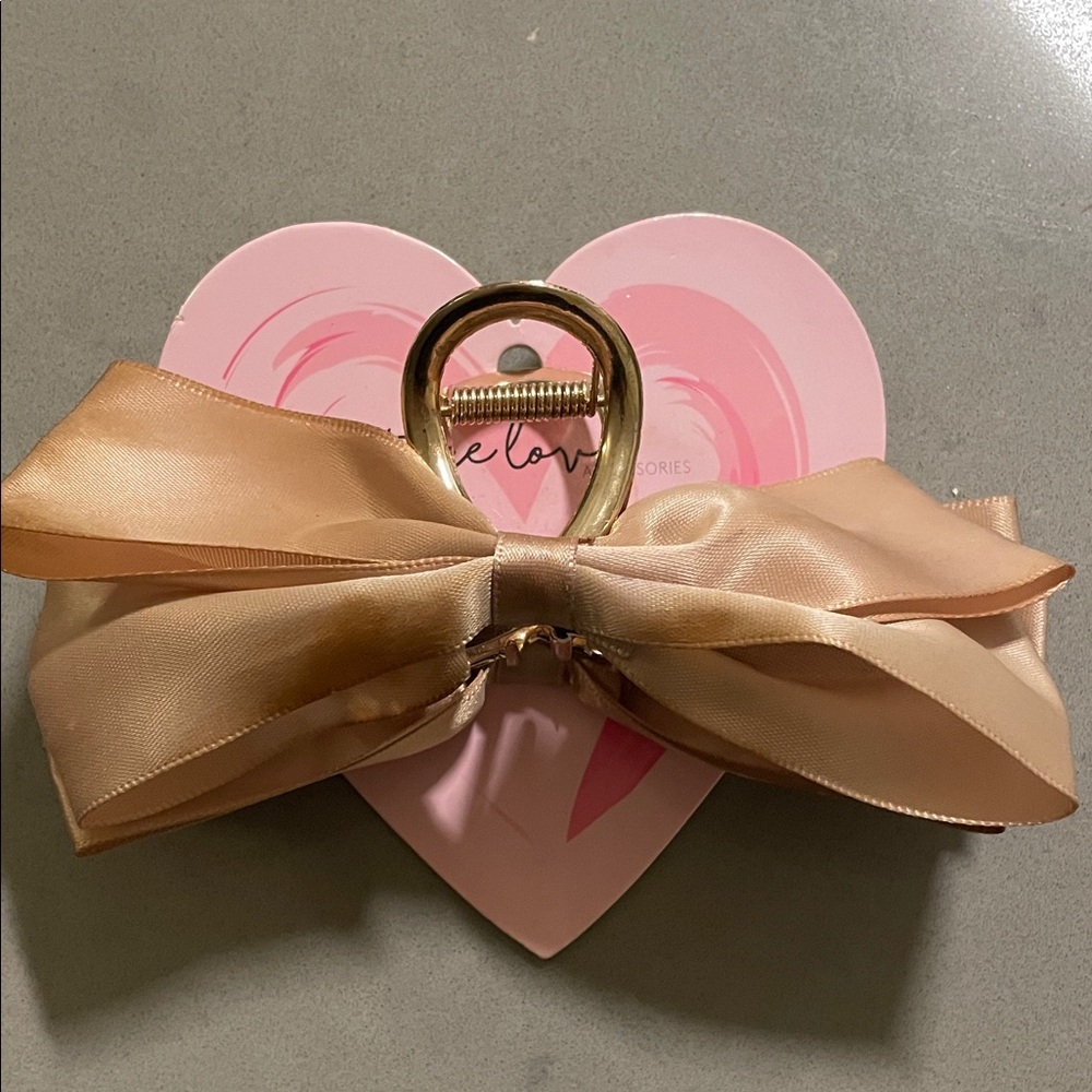 Elegant Gold and Tan Hair Clip